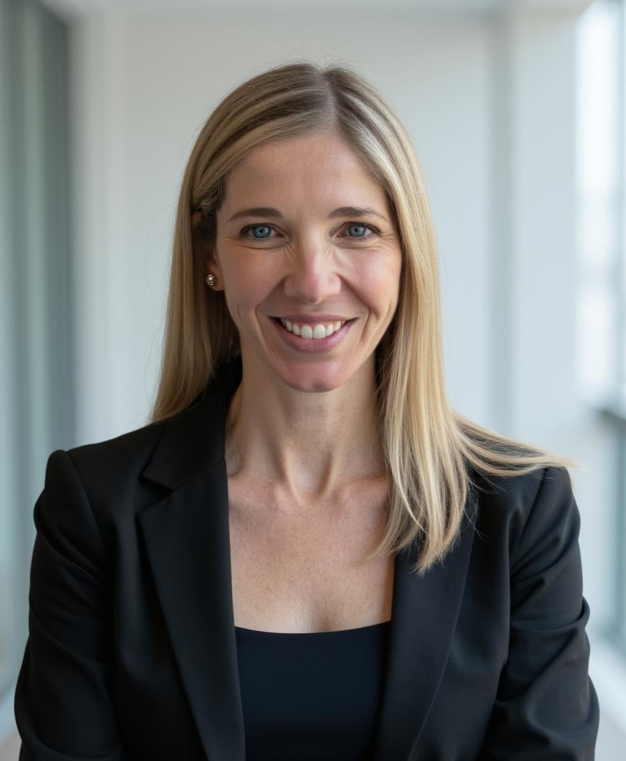 Headshot of Christy Gallaway